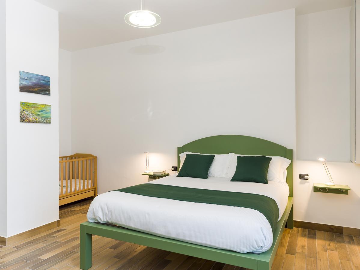 La Nostra Casa In Centro Hotel Lecco Kültér fotó